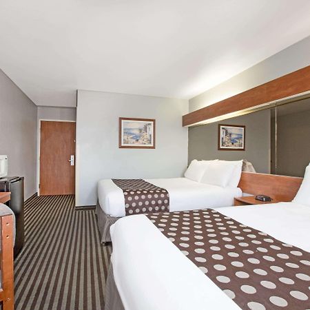 Microtel Inn & Suites By Wyndham Garland/Dallas Eksteriør billede