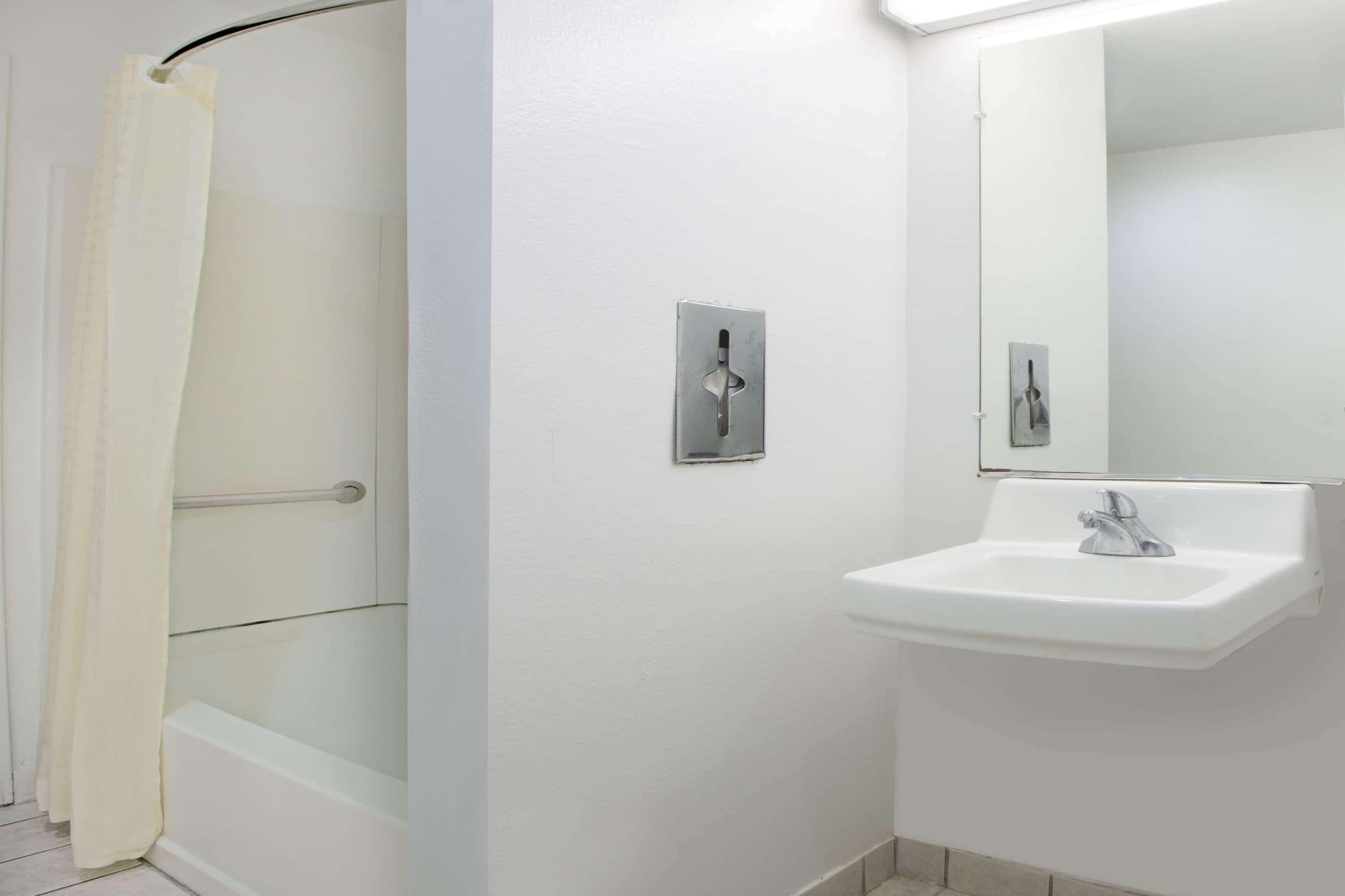 Microtel Inn & Suites By Wyndham Garland/Dallas Eksteriør billede